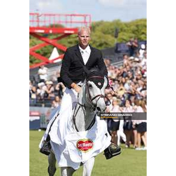 LGCT of Chantilly - Class 5 - Jerome Guery on Papillon Z wins Master Del Monte & Region Hauts de France - Chantilly,16th july 2017 - ph.Stefano Grasso/LGCT