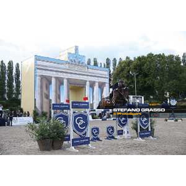 LGCT of Berlin - Class 2 - Leopold Van Asten on VDL Groep Miss Untouchable - Berlin, 28th july 2017 - ph.Stefano Grasso/LGCT