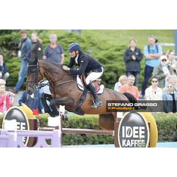 LGCT of Berlin - Class 2 - Piergiorgio Bucci on Ugano de Coquerie - Berlin, 28th july 2017 - ph.Stefano Grasso/LGCT