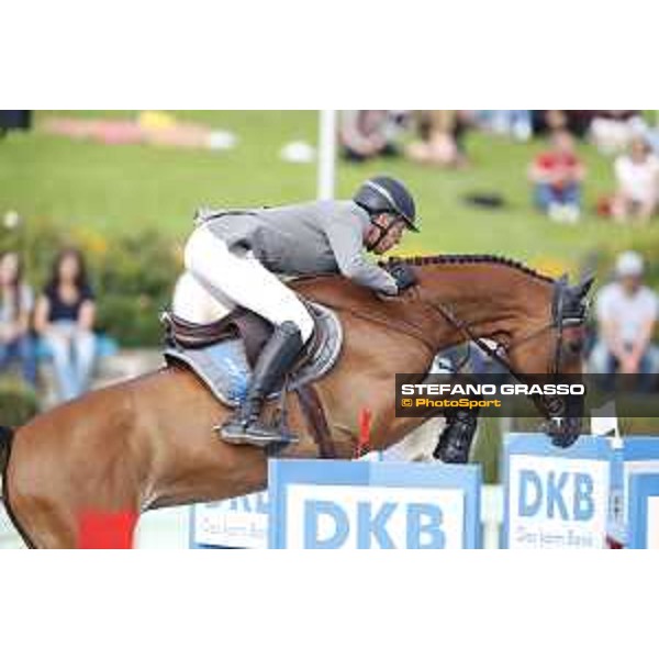 LGCT of Berlin - Class 2 - Ludger Beerbaum on Cool Down 7 - Berlin, 28th july 2017 - ph.Stefano Grasso/LGCT
