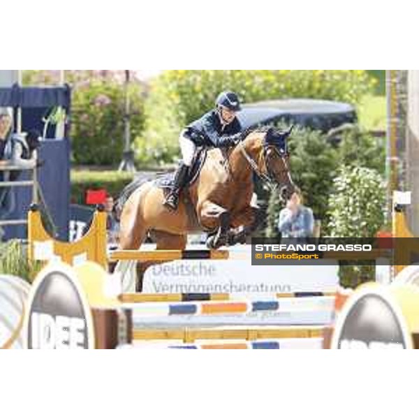 LGCT of Berlin - Class 1 - Evelina Tovek on Beezie - Berlin, 28th july 2017 - ph.Stefano Grasso/LGCT