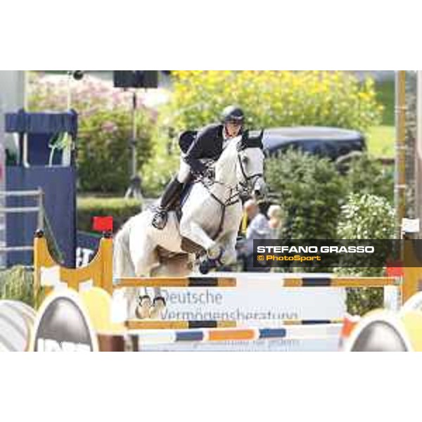 LGCT of Berlin - Class 1 - Felix Hassmann on Cayenne WZ - Berlin, 28th july 2017 - ph.Stefano Grasso/LGCT