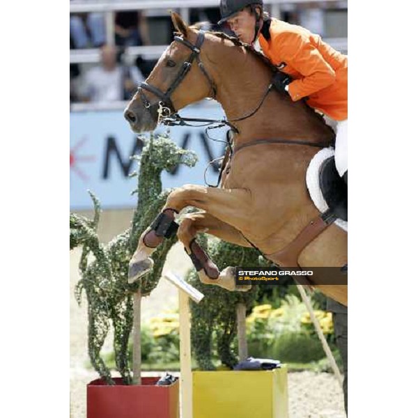 Jeroen Dubbeldam on BMC up and Down at the waterjump during the 2nd rating competition for the individual and Team Fei Mannheim, 16th august 2007 ph. Stefano Grasso