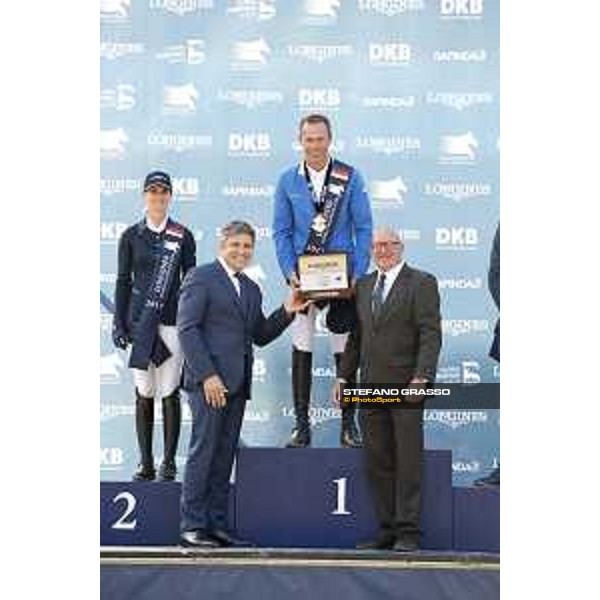 LGCT of Berlin - Prize giving ceremony - The podium: 1st Christian Ahlmann, 2nd Simone Blum and 3rd Leopold Van Asten - Berlin, 29th july 2017 - ph.Stefano Grasso/LGCT