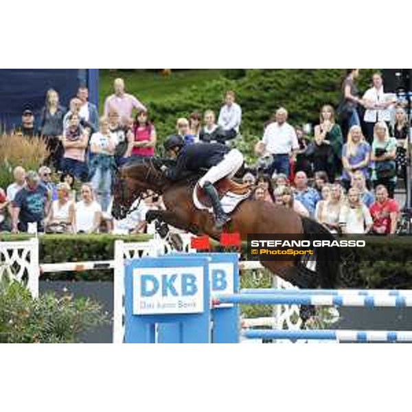 LGCT of Berlin - Class 3 - Harrie Smolders on Capital Cornaldo - Berlin, 29th july 2017 - ph.Stefano Grasso/LGCT