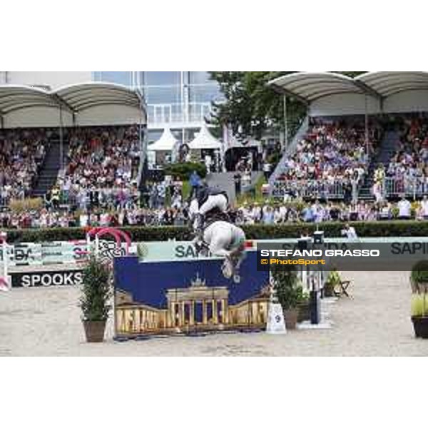 LGCT of Berlin - Class 3 - Felix Hassmann on Cayenne WZ - Berlin, 29th july 2017 - ph.Stefano Grasso/LGCT