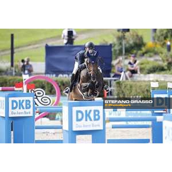 LGCT of Berlin - Class 5 - Leopold Van Asten on VDL Groep Miss Untouchable - Berlin, - 30 July 2017 - ph.Mario Grassia/LGCT