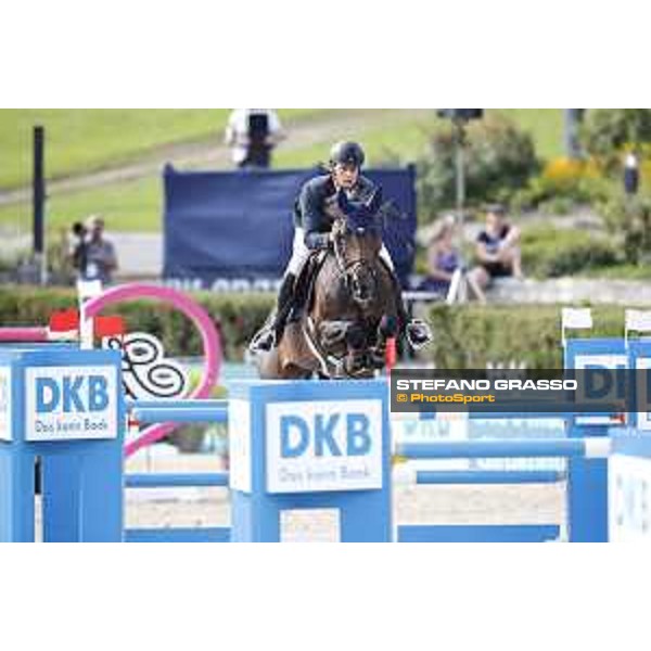 LGCT of Berlin - Class 5 - Leopold Van Asten on VDL Groep Miss Untouchable - Berlin, - 30 July 2017 - ph.Mario Grassia/LGCT