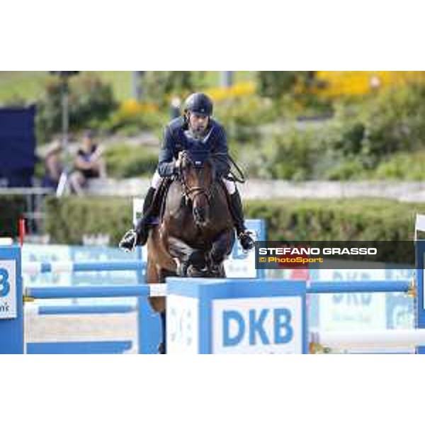 LGCT of Berlin - Class 5 - Leopold Van Asten on VDL Groep Miss Untouchable - Berlin, - 30 July 2017 - ph.Mario Grassia/LGCT