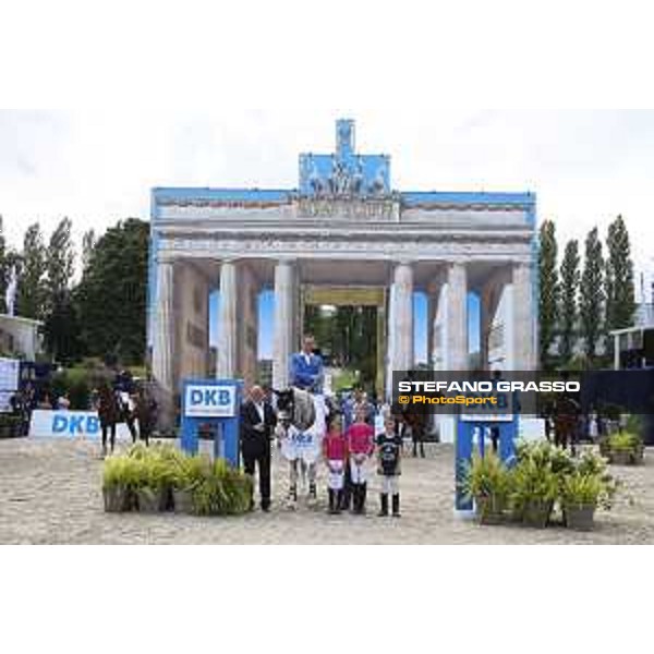 LGCT of Berlin - Class 5 - Prize giving ceremony - Christian Ahlmann on Colorit wins the class - Berlin, - 30 July 2017 - ph.Mario Grassia/LGCT