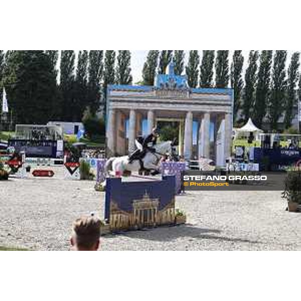 LGCT of Berlin - Class 5 - Felix Hassmann on Cayenne WZ - Berlin, - 30 July 2017 - ph.Mario Grassia/LGCT