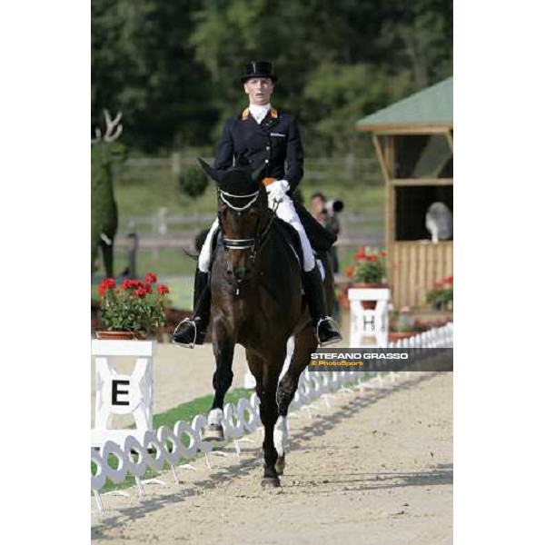 Imke Schellekens-Bartels on Hunter Douglas Sunrise, 3rd at the Grand Prix Special Technical Championship at the dressage european championship 2007 La Mandria, 1st sept. 2007 ph. Stefano Grasso