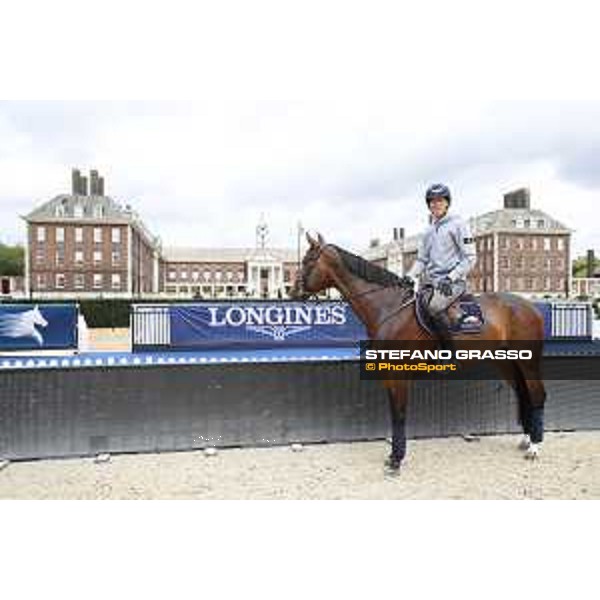 LGCT of London warming up in the main arena London,3rd august 2017 ph.© Stefano Grasso/LGCTLGCT of London warming up in the main arena - Enrick von Eckermann London,3rd august 2017 ph.© Stefano Grasso/LGCT