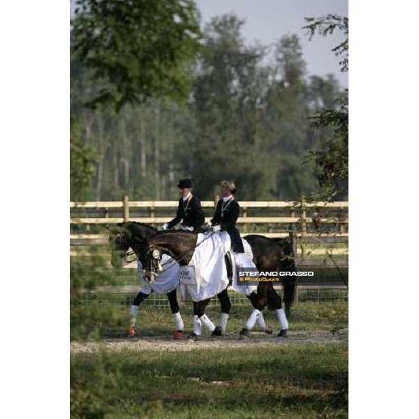 Anky Van Grunsven and Imke Schellekens-Bartels come back to the stable after the Grand Prix Special Technical Championship at the dressage european championship 2007 La Mandria, 1st sept. 2007 ph. Stefano Grasso