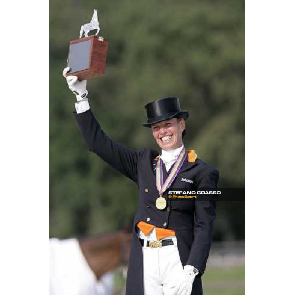 Anky Van Grunsven stands the Swarovsky trophy after winning the Fei European Dressage Championship LA MANDRIA-Venaria Reale-Druento (TO) - 2nd sept. 2007 ph. Stefano Grasso