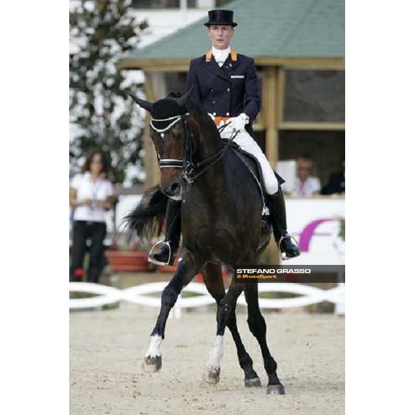 Imke Shellekens-Bartels on Hunter Douglas Sunrise bronze medalist of Gran Prix Kur at the Fei European Dressage Championship LA MANDRIA-Venaria Reale-Druento (TO) - 2nd sept. 2007 ph. Stefano Grasso