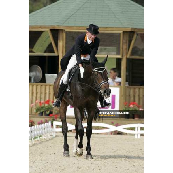 Imke Shellekens-Bartels on Hunter Douglas Sunrise bronze medalist of Gran Prix Kur at the Fei European Dressage Championship LA MANDRIA-Venaria Reale-Druento (TO) - 2nd sept. 2007 ph. Stefano Grasso