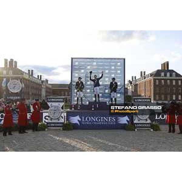 LGCT of London - Grand Prix - Prize giving ceremony - The podium: 1st Scott Brash, 2nd Ben Maher and 3rd Denis LYnch - London,5th august 2017 - ph. Stefano Grasso/LGCT