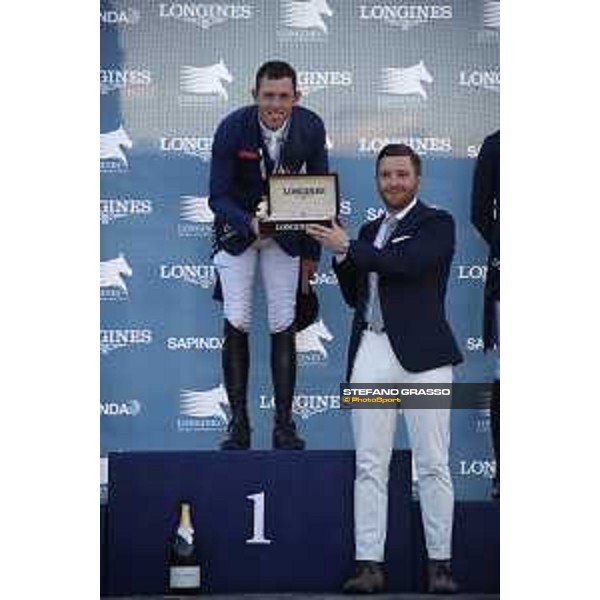 LGCT of London - Grand Prix - Prize giving ceremony - Scott Brash receiver the Longines watch - London,5th august 2017 - ph. Stefano Grasso/LGCT