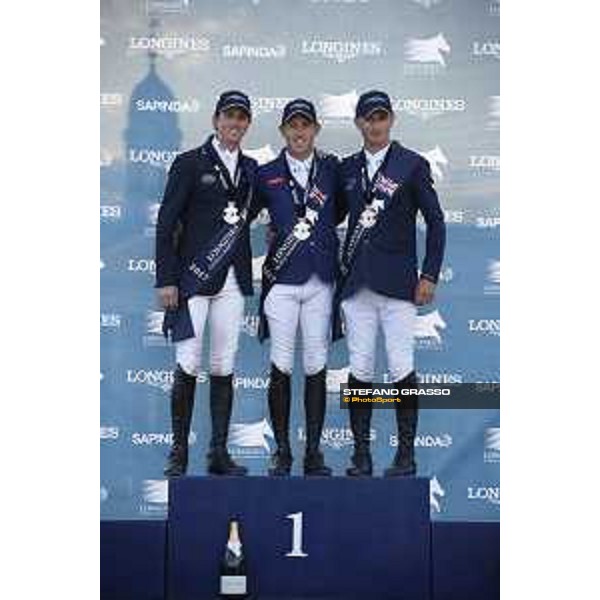 LGCT of London - Grand Prix - Prize giving ceremony - The podium: 1st Scott Brash, 2nd Ben Maher and 3rd Denis LYnch - London,5th august 2017 - ph. Stefano Grasso/LGCT