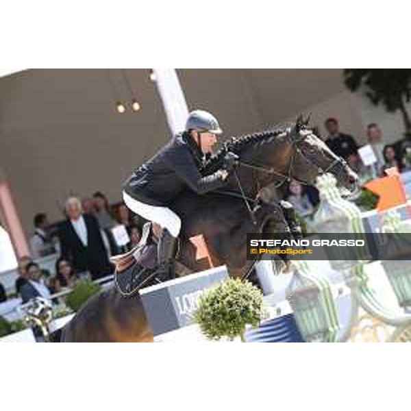 LGCT of London - Class 9 - John Whitaker on Argento - London, - 5 August 2017 - ph.Stefano Grasso/LGCT