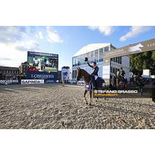 LGCT of London - Grand Prix - Prize giving ceremony - Scott Brash on Hello Forever wins the LGCT Grand Prix of London presented by Sapinda - London, - 5 August 2017 - ph.Mario Grassia/LGCT