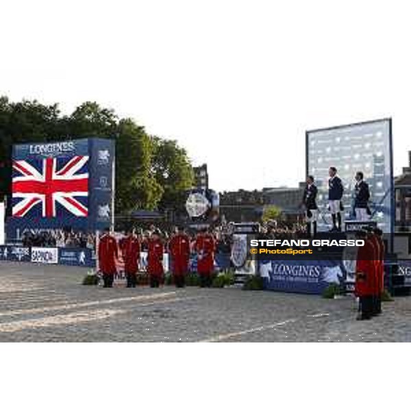 LGCT of London - Grand Prix - Prize giving ceremony - The podium: 1st Scott Brash, 2nd Ben Maher and 3rd Denis Lynch - Chelsea Pensioners - London, - 5 August 2017 - ph.Mario Grassia/LGCT