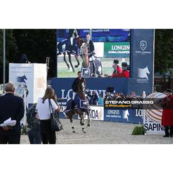 LGCT of London - Grand Prix - Prize giving ceremony - Scott Brash on Hello Forever wins the LGCT Grand Prix of London presented by Sapinda- London, - 5 August 2017 - ph.Mario Grassia/LGCT