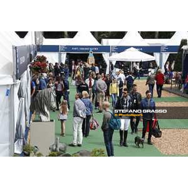GCL of London - Public enjoy the village - London, - 5 August 2017 - ph.Mario Grassia/GCL