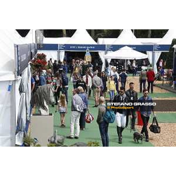 GCL of London - Public enjoy the village - London, - 5 August 2017 - ph.Mario Grassia/GCL