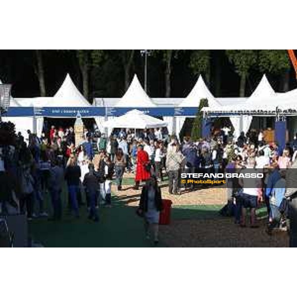GCL of London - Public enjoy the village - London, - 5 August 2017 - ph.Mario Grassia/GCL