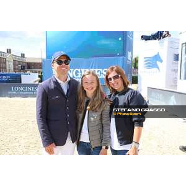 LGCT of London - Kent Farrington and some fans - London, - 6 August 2017 - ph.Mario Grassia/LGCT