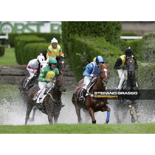 1st from right Raffele Romano on Fatal Mac winner of the LXIII Premio delle Nazioni - Cross Country Merano Maia, 28th sept. 2007 ph. Stefano Grasso