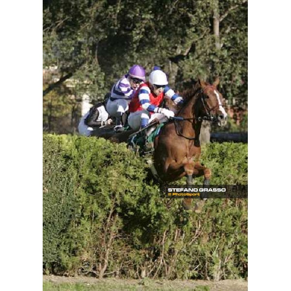 Raffaele Romano on Halling Joy jumps during the 68¡ Gran Premio Merano Forst Merano Maia, 30th sept. 2007 ph. Stefano Grasso