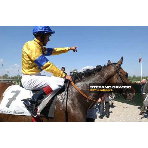 Darryl Holland on Swing Wing Premio Coppa d\'Oro Milan 23rd may 2004 ph. Stefano Grasso