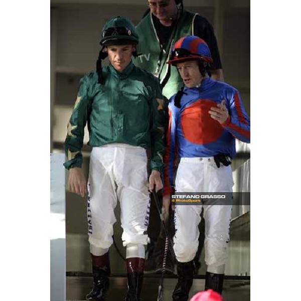 Frankie Dettori and Kieren Fallon Paris Lonchamp, 6th october 2007 ph. Stefano Grasso
