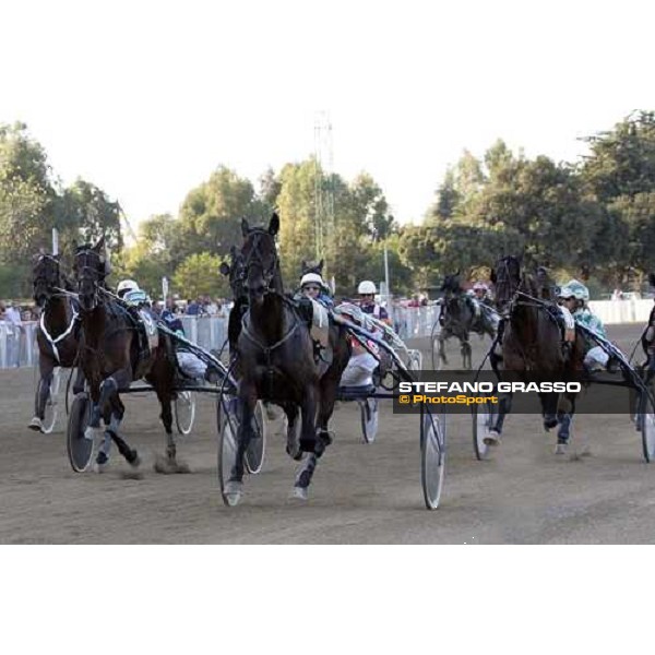 7/10/2007 80¡ Derby Italiano di Trotto. INFINITIF (Pietro Gubellini), IMPETO GRIF (Marco Smorgon), IGOR FONT (Andrea Guzzinati).