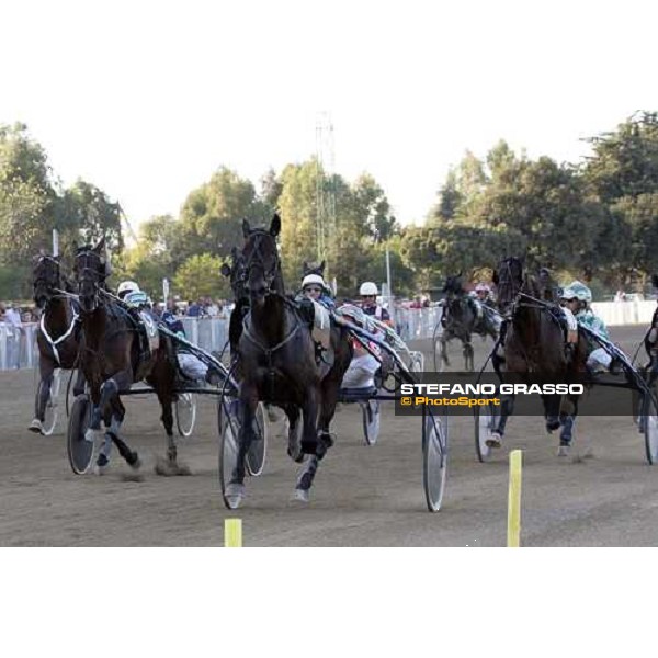 7/10/2007 80¡ Derby Italiano di Trotto. INFINITIF (Pietro Gubellini), IMPETO GRIF (Marco Smorgon), IGOR FONT (Andrea Guzzinati).
