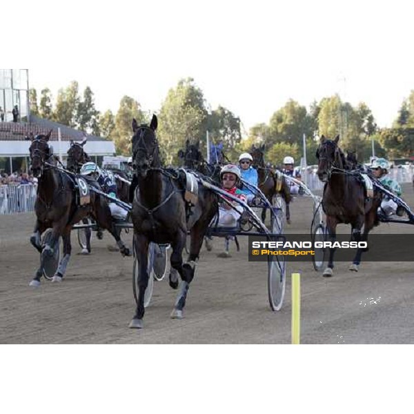7/10/2007 80¡ Derby Italiano di Trotto. INFINITIF (Pietro Gubellini), IMPETO GRIF (Marco Smorgon), IGOR FONT (Andrea Guzzinati).