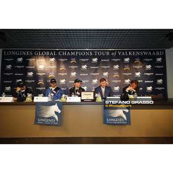 LGCT of Valkenswaard - Grand Prix - Press conference - Lorenzo de Luca, Christian Ahlmann, Maikel van der Vleuten, Harrie Smolders and Jan Tops (President and Founder of LGCT and GCL) -Valkenswaard, 12nd august 2017 - ph. Stefano Grasso/LGCT