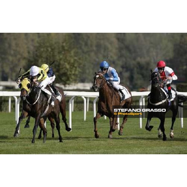 Ryan Moore on Whazzis wins the Premio Sergio Cumani Milan San Siro , 14th october 2007 ph. Stefano Grasso
