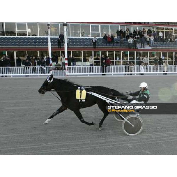 Enrico Bellei with Ghiaccio del Nord wins the Gran Premio Cittˆ Di Trieste - Fabio Jegher Trieste, 20th october 2007 ph. Stefano Grasso