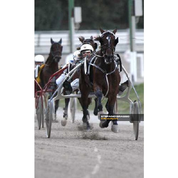 Enrico Bellei with Ismos Fp wins the Gran Premio Regione Friuli Venezia Giulia Trieste, 20th october 2007 ph. Stefano Grasso