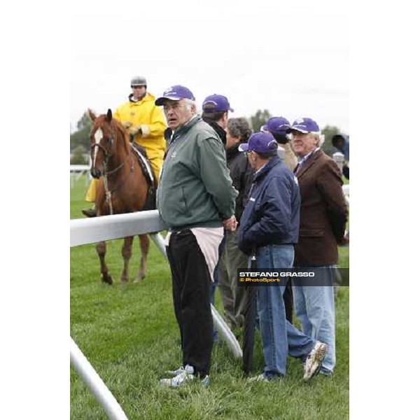 John Magnier and his team at Monmouth Park racetrack Monmouth PArk, NJ, 25th october 2007 ph. Stefano Grasso