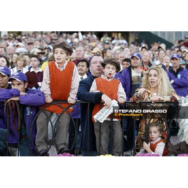 racegoers watching the Breeders\' Cup Classic at Monmouth Park racetrack Monmouth Park, 26th october 2007 ph. Stefano Grasso