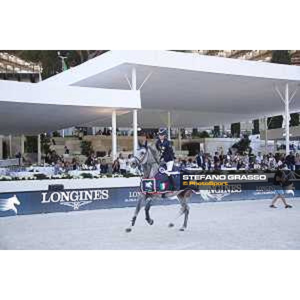 LGCT of Rome - Grand Prix - Prize giving ceremony - Evelina Tovek on Castello padres after winning LGCT Grand Prix of Rome Rome - Stadio dei Marmi, 23rd september 2017 ph.Stefano Grasso/LGCT
