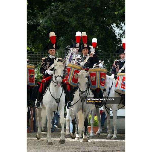 Fanfara dei Carabinieri a cavallo Nation\'s Cup 2004 Rome Piazza di Siena 28th may 2004 ph.Stefano Grasso