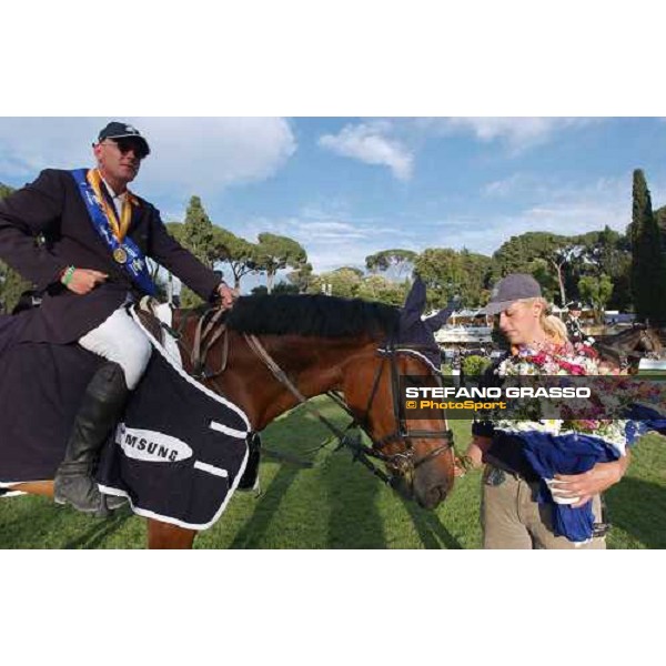 Albert Zoer on Lowina - Holland team Rome Piazza di Siena 28th may 2004 ph.Stefano Grasso