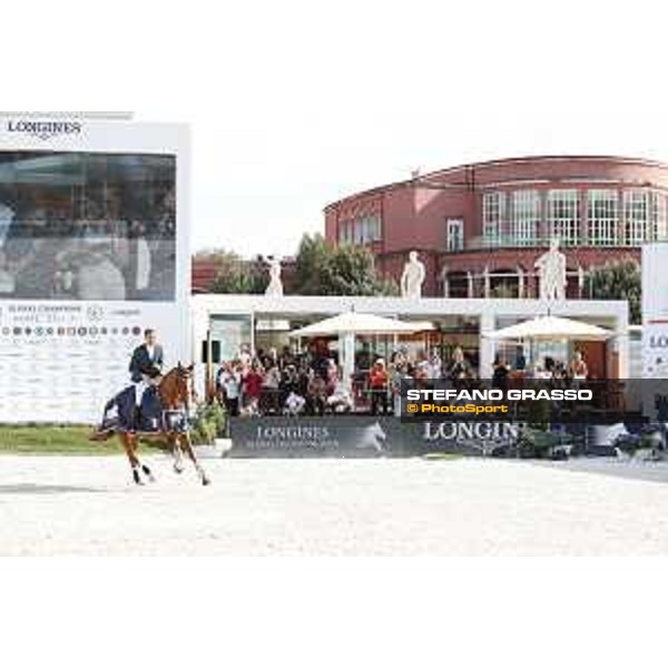 LGCT of Rome - Class 14 - Prize giving ceremony - Simon Delestre on Chesall Zimequest wins class 14 - Rome, Stadio dei Marmi - 24 September 2017 - ph.Stefano Grasso/LGCT
