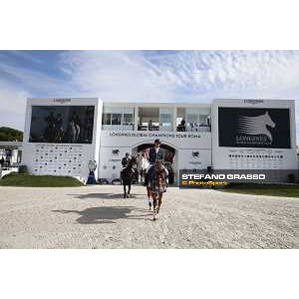 LGCT of Rome - Class 14 - Prize giving ceremony - Simon Delestre on Chesall Zimequest wins class 14 - Rome, Stadio dei Marmi - 24 September 2017 - ph.Stefano Grasso/LGCT